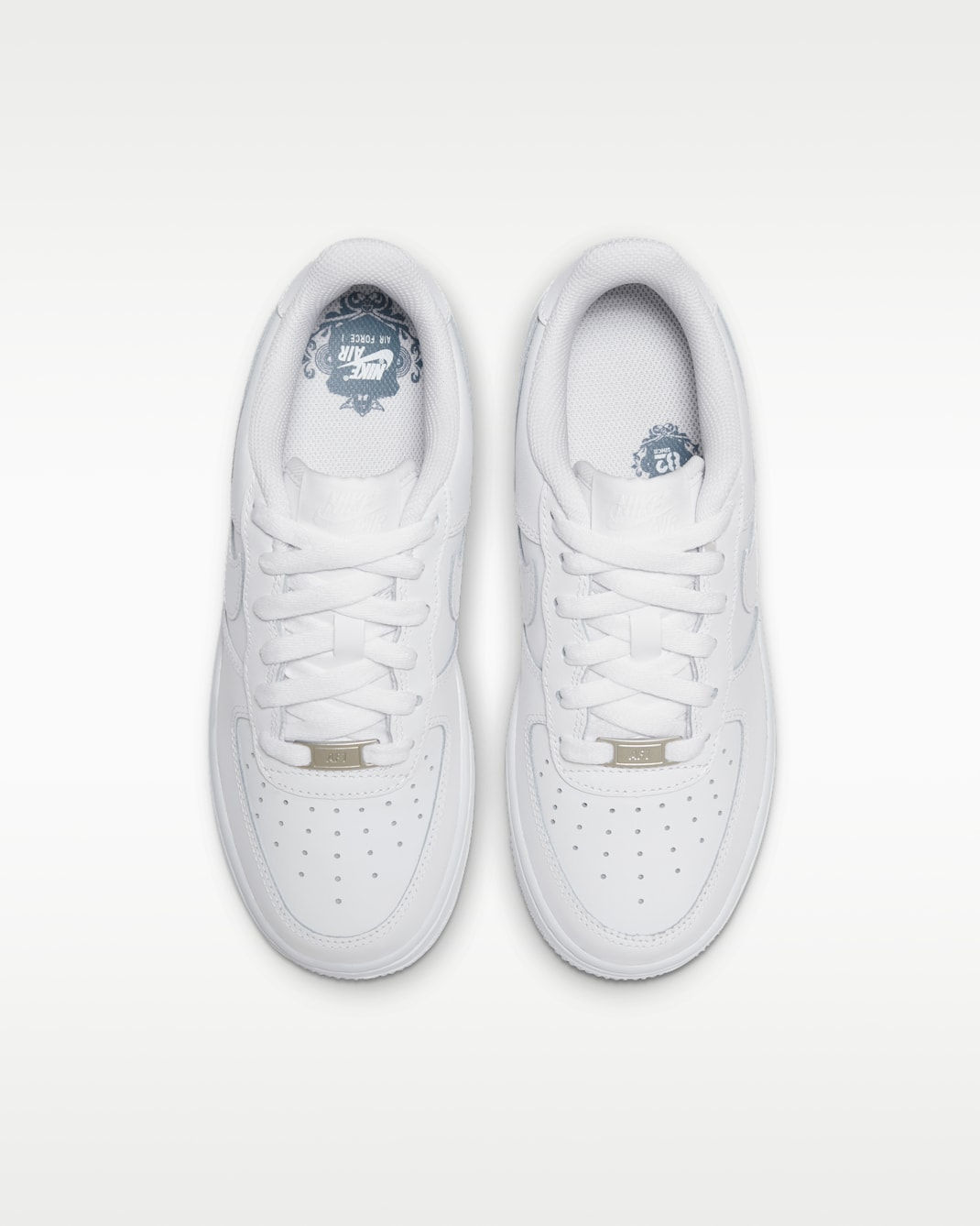 NIKE - AIR FORCE 1